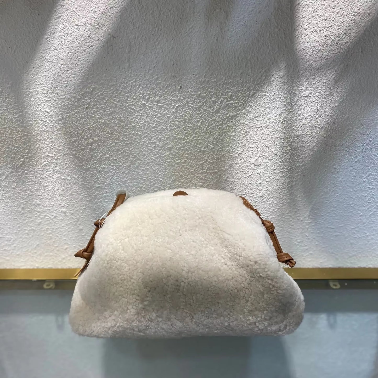 Winter Luxury Fashion Real Lamb Wool Fur Cloud Bag Ladies Fashion Clutch Hand Bag Soft Leather Dumpling Hobo Shoulder Bag Purse